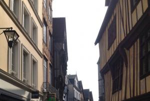 Rouen-i francia.  Nyissa meg a bal oldali menüt.  Kommunikáció és Wi-Fi